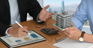cuánto dinero necesito para comprar un departamento en Chile